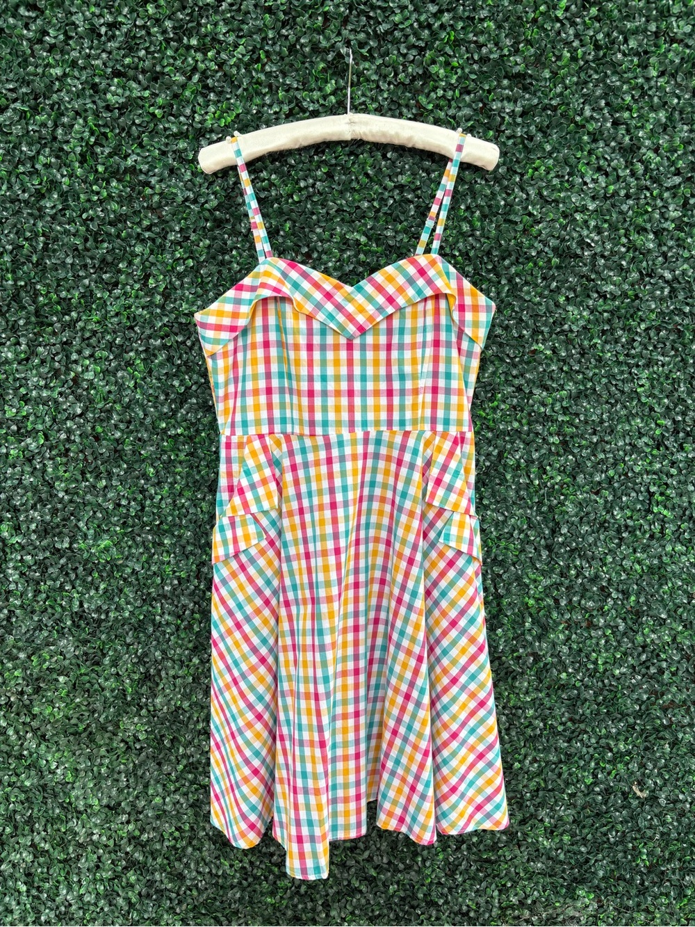Voodoo Vixen Megan 50's Multicolour Check
Dress - Size L - Excellent Condition